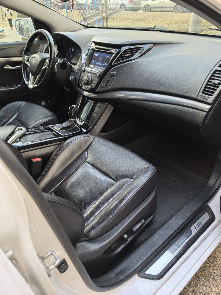 Hyundai i40 1 поколение, 2013 года