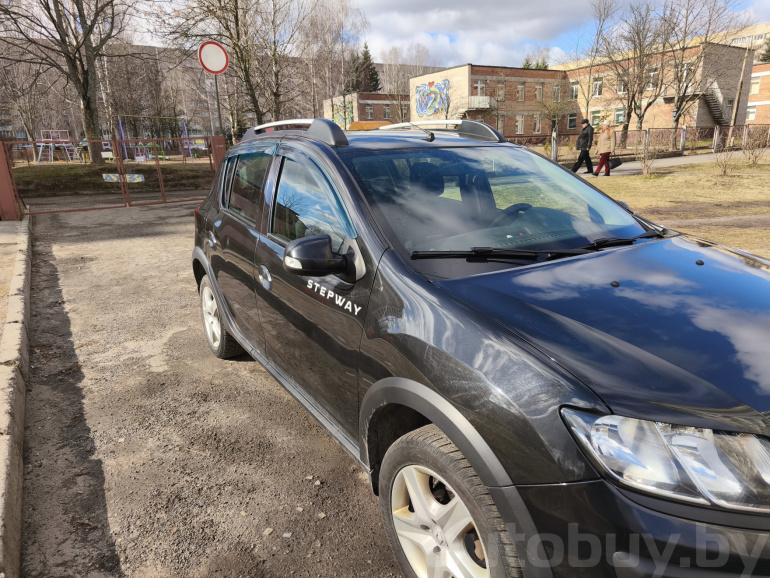 Renault Sandero 2 поколение, 2017 года