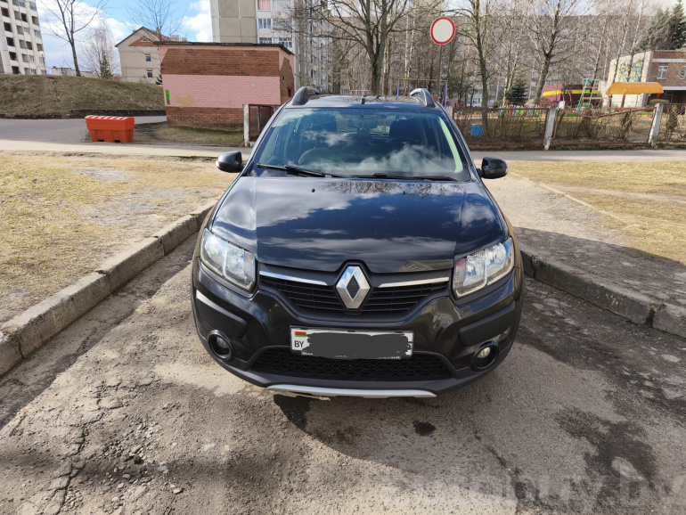 Renault Sandero 2 поколение, 2017 года
