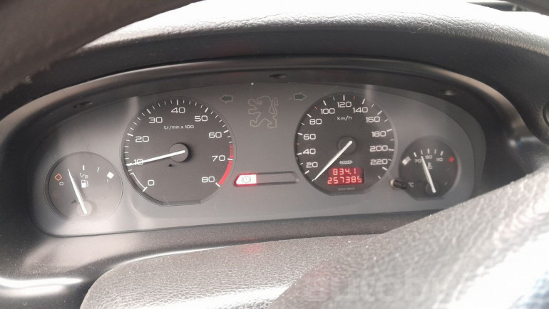 Peugeot 406 1 поколение, 1997 года