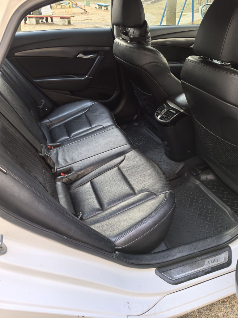 Hyundai i40 1 поколение, 2013 года