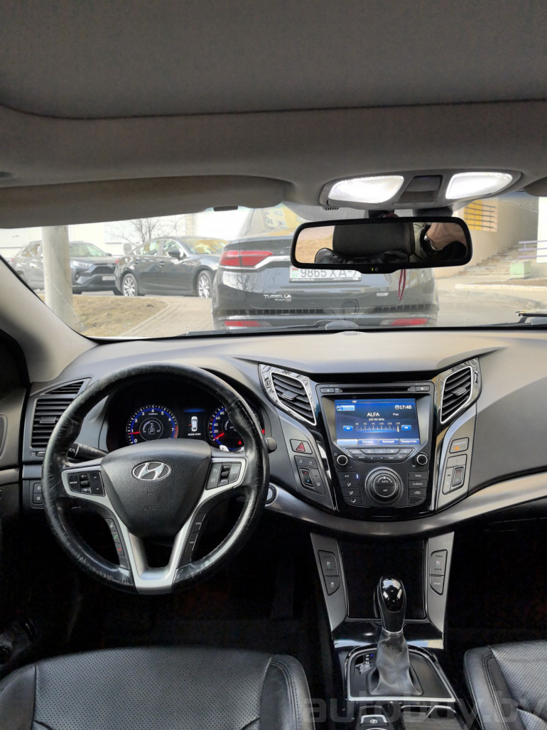 Hyundai i40 1 поколение, 2013 года