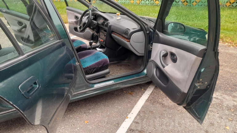 Peugeot 406 1 поколение, 1997 года