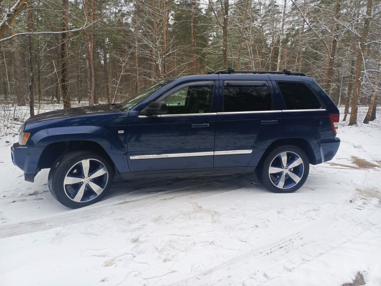 Jeep Grand Cherokee 3 поколение (WK), 2005 года