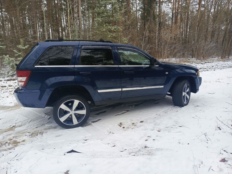 Jeep Grand Cherokee 3 поколение (WK), 2005 года