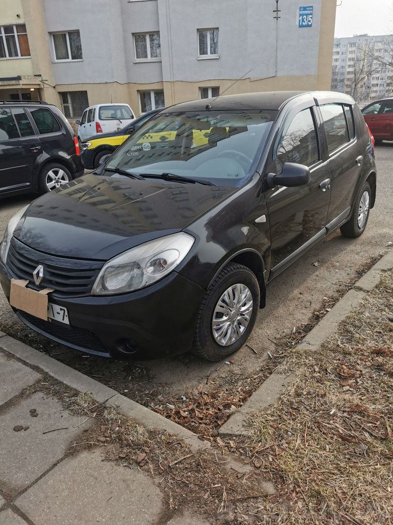 Renault Sandero 1 поколение, 2012 года