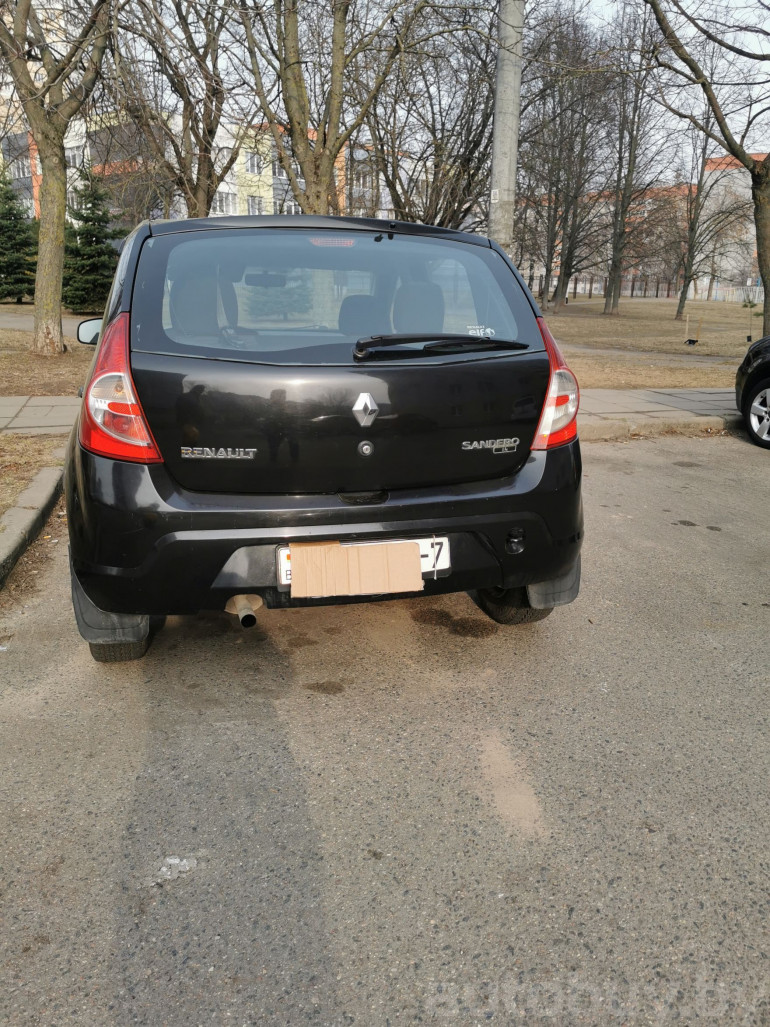 Renault Sandero 1 поколение, 2012 года