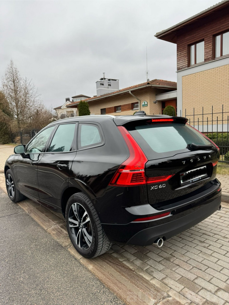 Volvo XC60 2 поколение, 2018 года