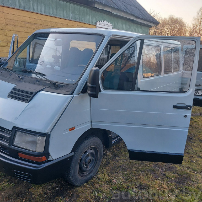 Renault Trafic 1 поколение [2-й рестайлинг], 1999 года