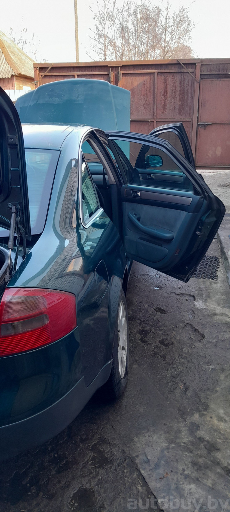 Audi A6 2 поколение (C5), 1997 года