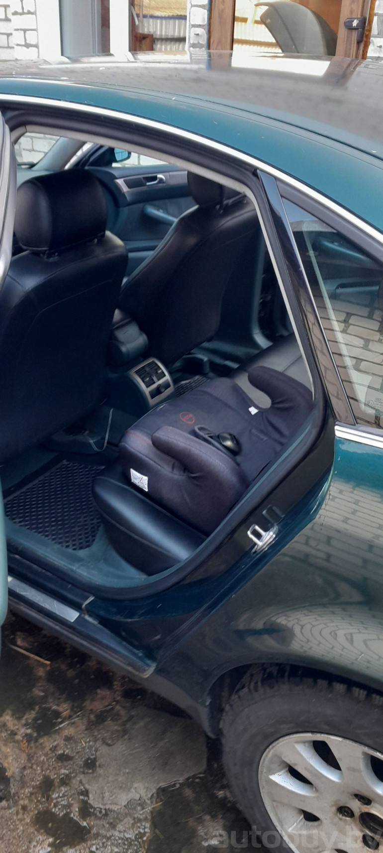 Audi A6 2 поколение (C5), 1997 года