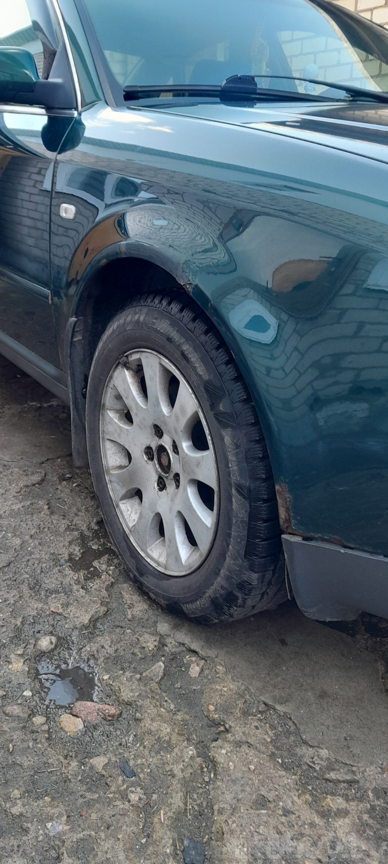 Audi A6 2 поколение (C5), 1997 года