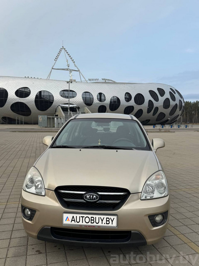 Kia Carens 2 поколение (UN), 2007 года
