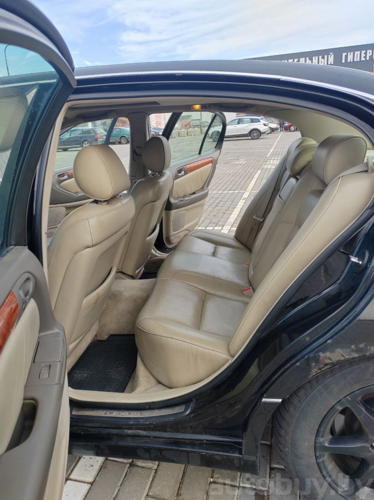 Lexus GS 2 поколение, 2000 года