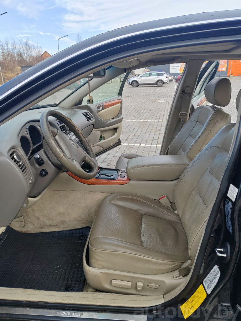Lexus GS 2 поколение, 2000 года