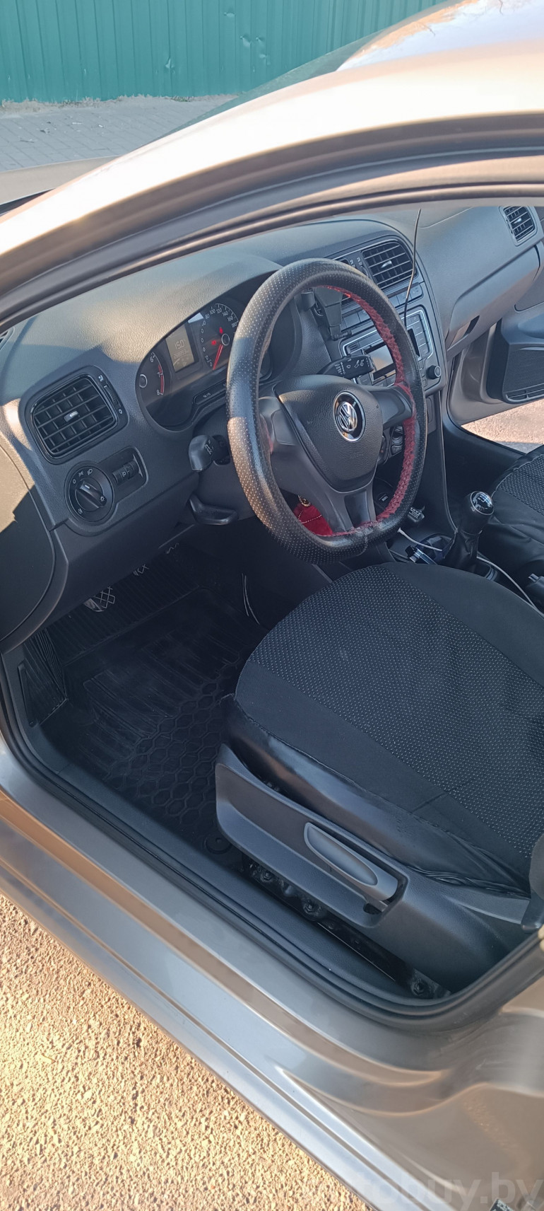 Volkswagen Polo 5 поколение [рестайлинг], 2020 года