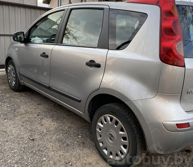 Nissan Note 1 поколение, 2008 года