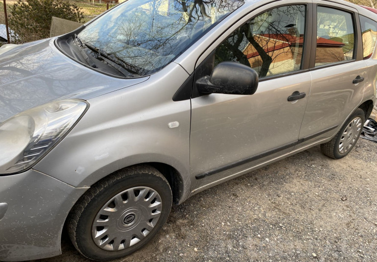 Nissan Note 1 поколение, 2008 года