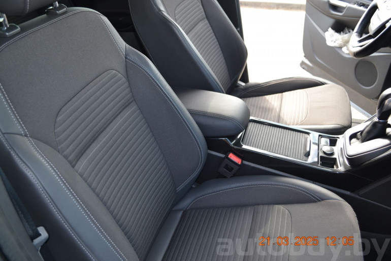 Ford Kuga 2 поколение [рестайлинг], 2018 года