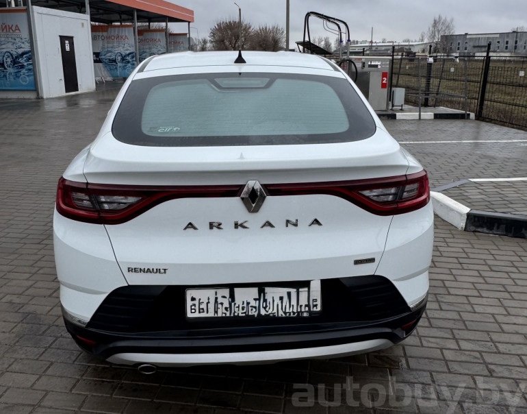 Renault Arkana 1 поколение, 2020 года