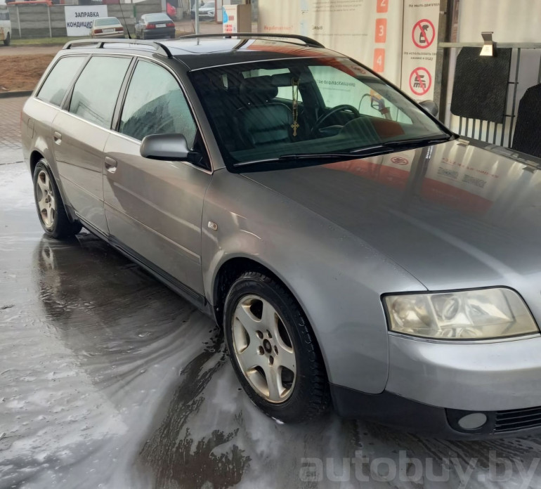 Audi A6 2 поколение (C5) [рестайлинг], 2001 года