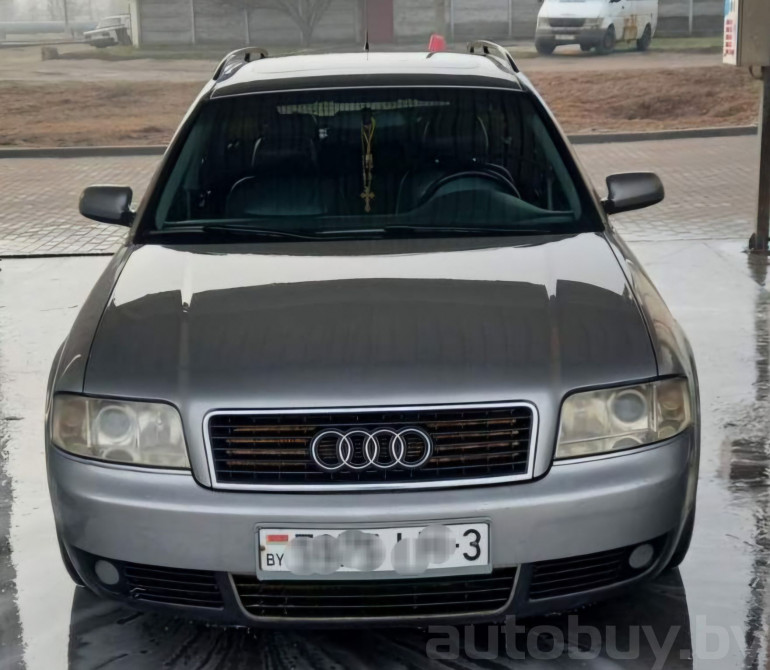 Audi A6 2 поколение (C5) [рестайлинг], 2001 года