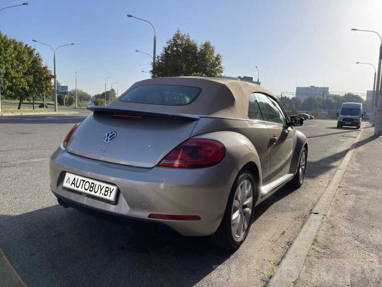 Volkswagen Beetle 2 поколение (A5), 2013 года