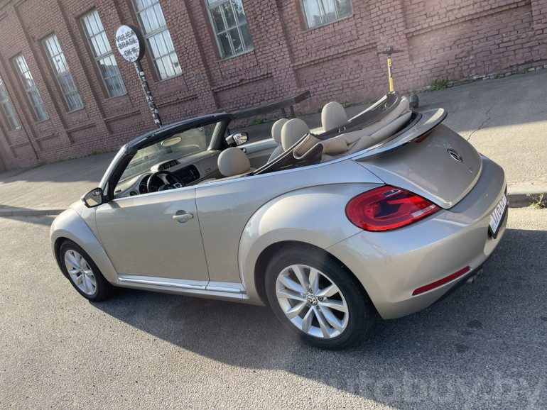 Volkswagen Beetle 2 поколение (A5), 2013 года