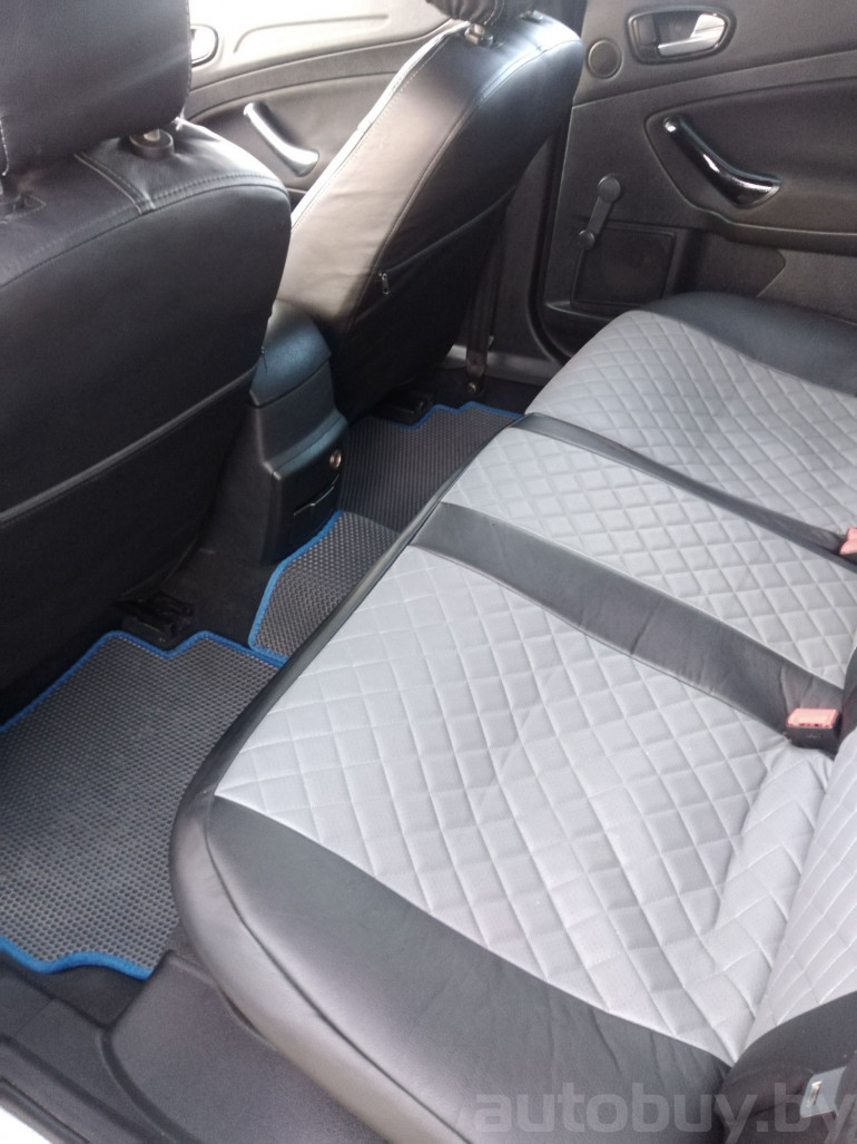 Ford Mondeo 4 поколение, 2010 года