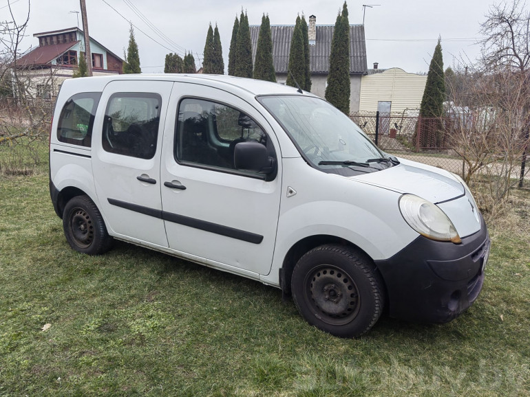 Renault Kangoo 2 поколение, 2009 года