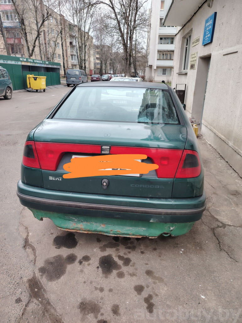 SEAT Cordoba 1 поколение, 1996 года
