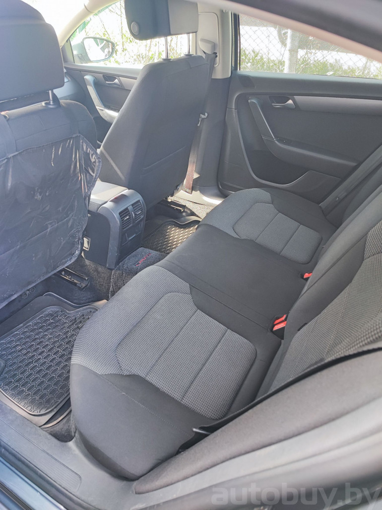 Volkswagen Passat 7 поколение (B7), 2012 года