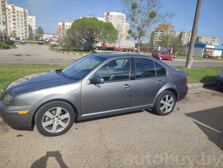 Volkswagen Jetta 4 поколение, 2003 года