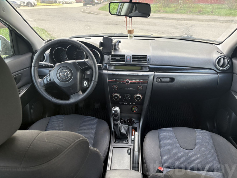 Mazda 3 1 поколение (BK), 2005 года