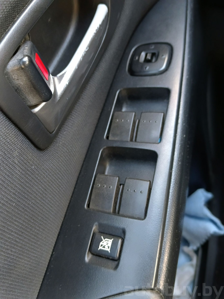 Mazda 3 1 поколение (BK), 2005 года