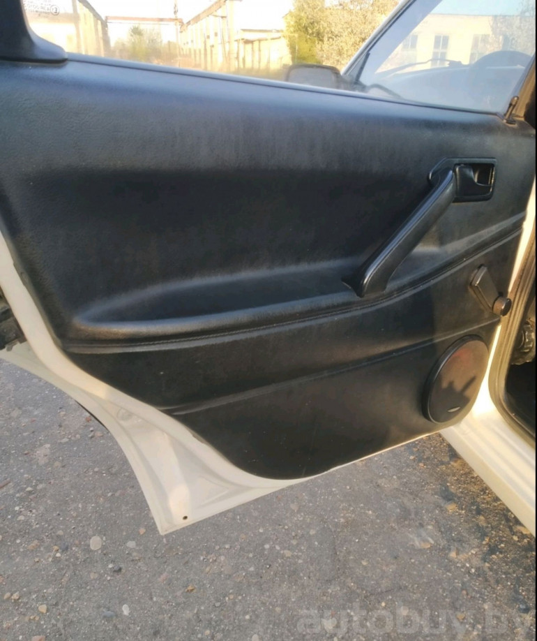 Volkswagen Passat 3 поколение (B3), 1992 года