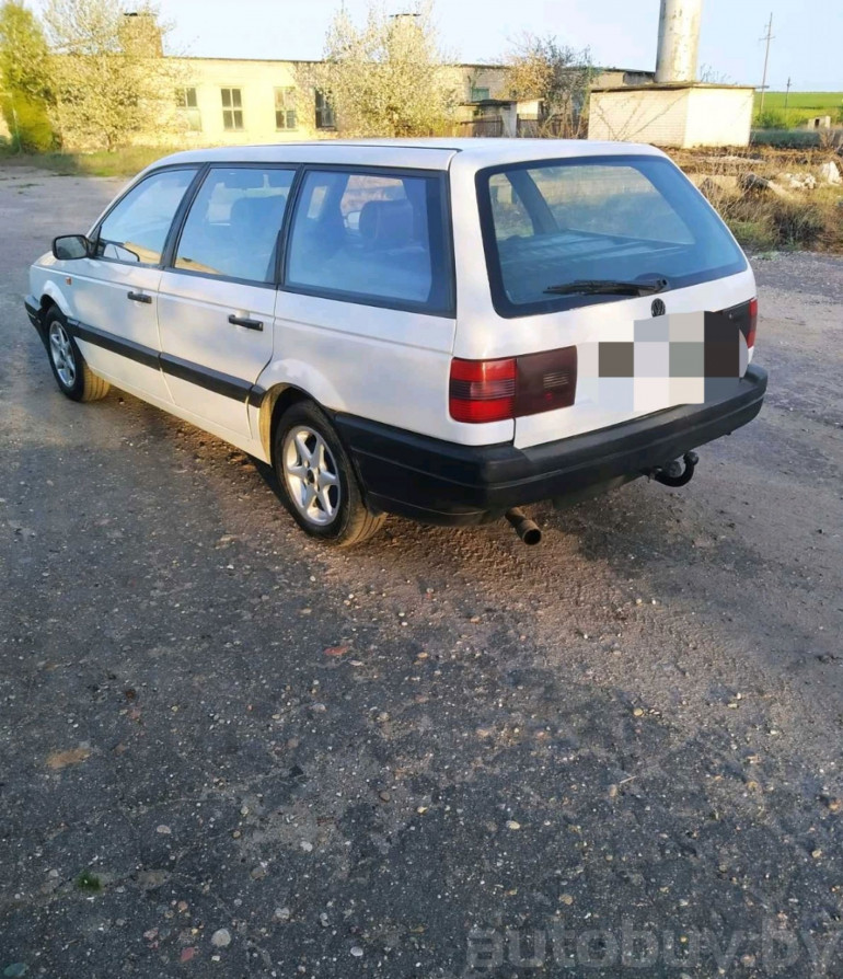 Volkswagen Passat 3 поколение (B3), 1992 года
