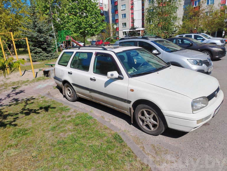 Volkswagen Golf 3 поколение, 1997 года