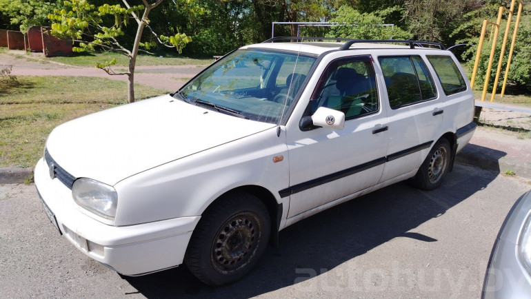 Volkswagen Golf 3 поколение, 1997 года