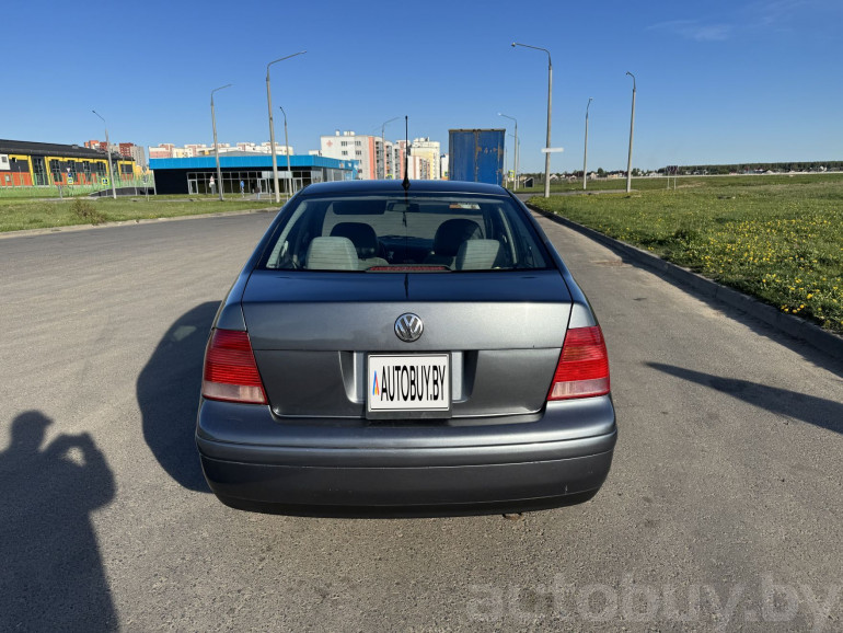 Volkswagen Jetta 4 поколение, 2003 года