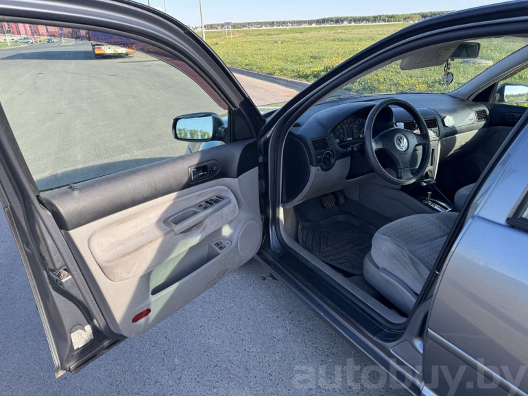 Volkswagen Jetta 4 поколение, 2003 года