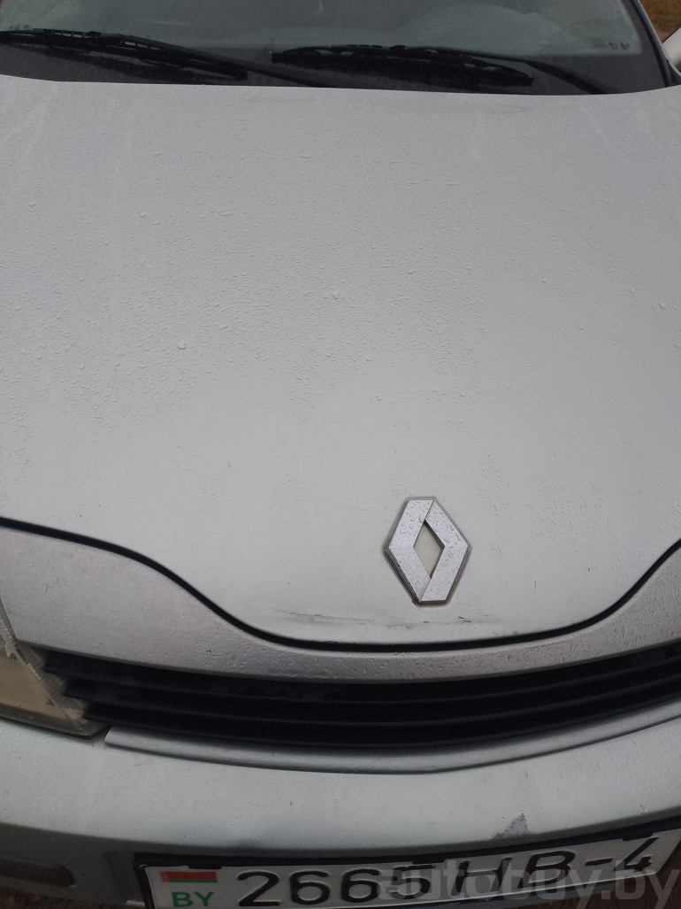 Renault Laguna 2 поколение, 2001 года