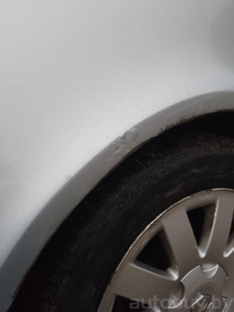 Renault Laguna 2 поколение, 2001 года