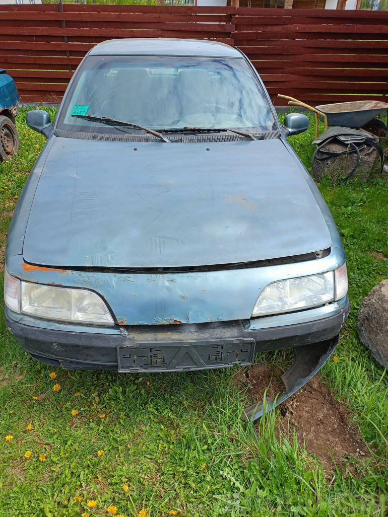 Daewoo Espero 1 поколение, 1997 года