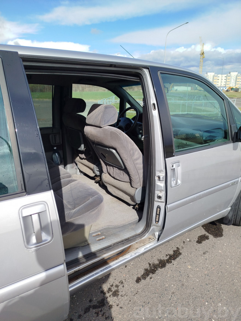 Peugeot 806 1 поколение [рестайлинг], 2000 года