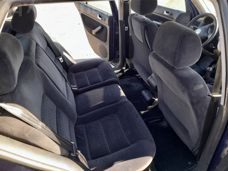 Volkswagen Golf 4 поколение, 2002 года