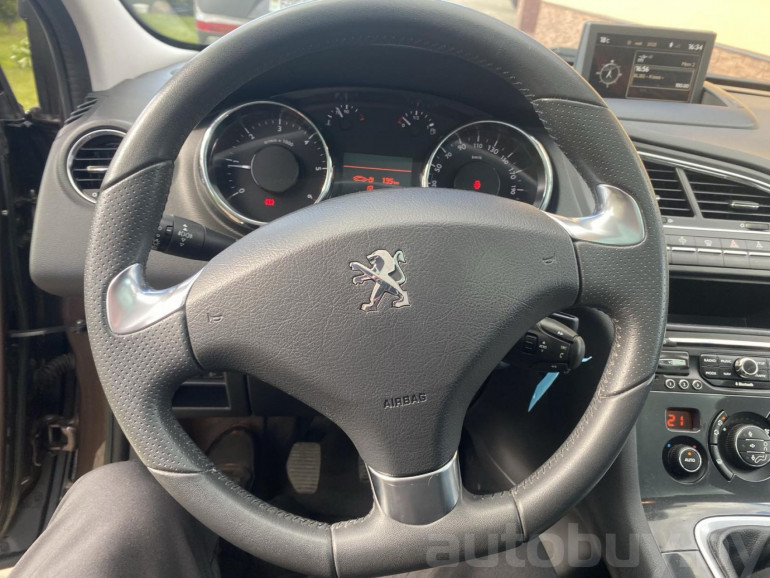 Peugeot 5008 1 поколение [рестайлинг], 2014 года