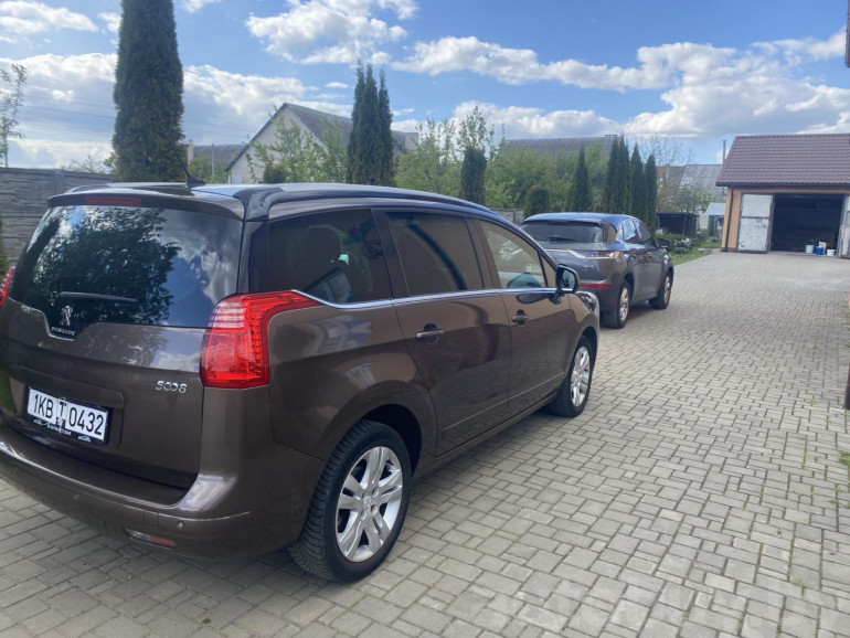 Peugeot 5008 1 поколение [рестайлинг], 2014 года