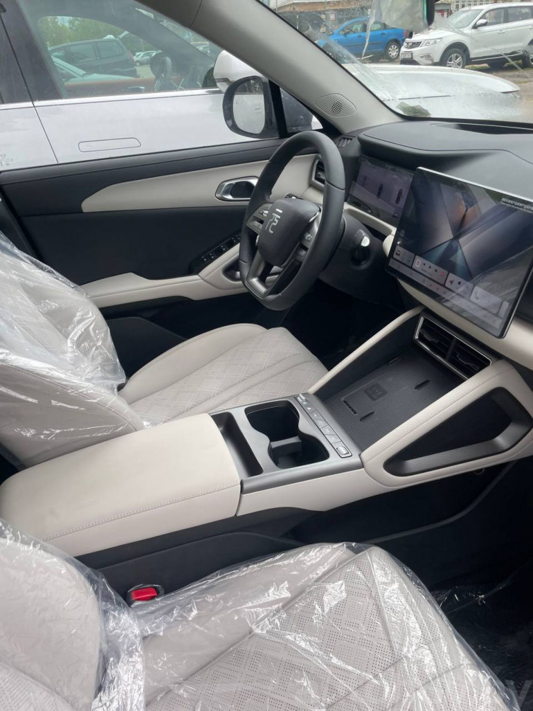 BYD Yuan Up 1 поколение, 2025 года