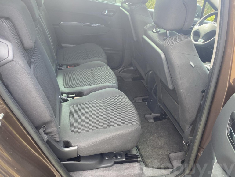 Peugeot 5008 1 поколение [рестайлинг], 2014 года
